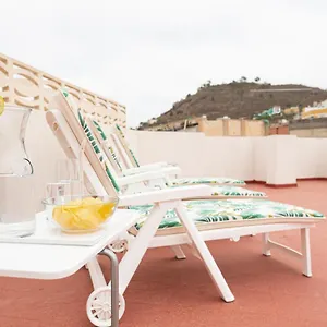 https://new-duplex-with-rooftop-next-to-arucas-cathedral.in-canary-islands.com